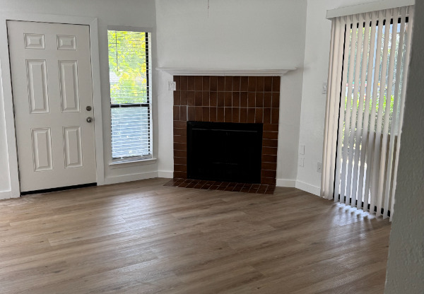 5500 LAKEVIEW PKWY