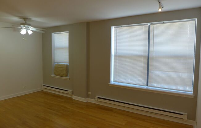 1 bed, 1 bath, 700 sqft, $1,795, Unit 503