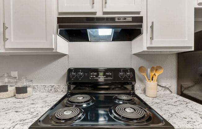 2 beds, 1.5 baths, 1,000 sqft, $1,099, Unit 65B