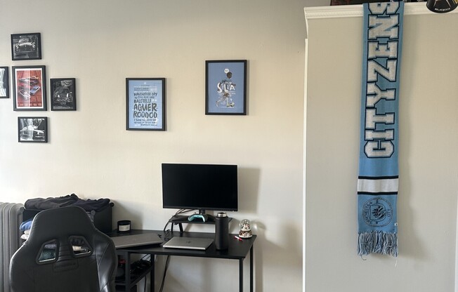 Studio, 1 bath, $2,280, Unit 16