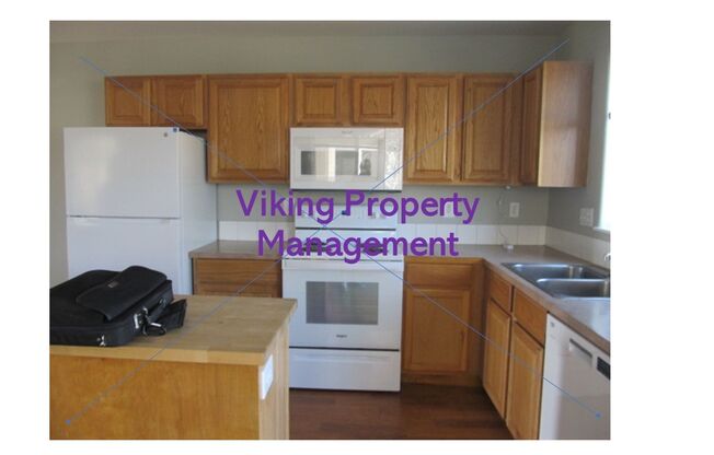 512 SW 3 ST