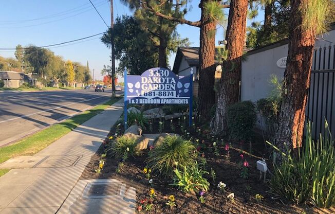 2 beds, 1 bath, 825 sqft, $1,300, Unit 124