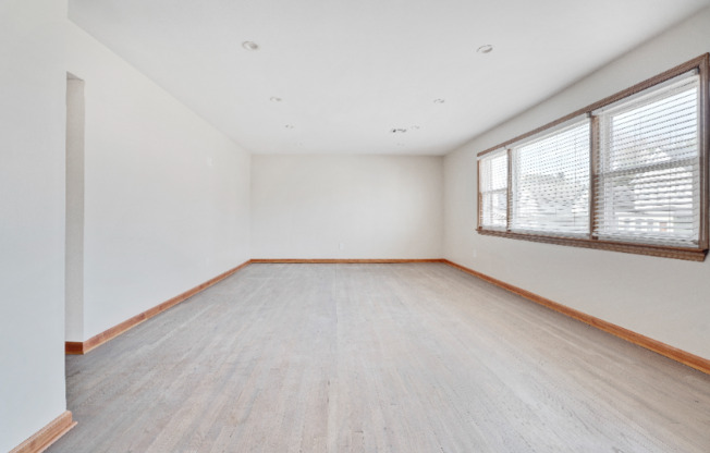 414 ELM ST
