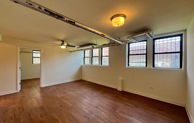 1 bed, 1 bath, 575 sqft, $2,250, Unit GR 720-BS
