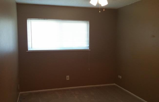 3 beds, 2 baths, $2,095