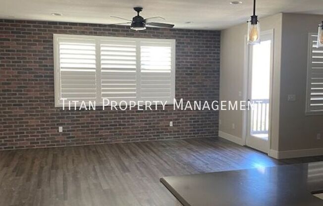 1023 VANILLA BEAN LN