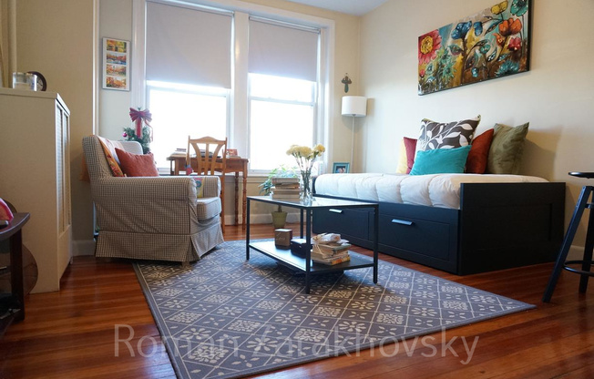 1132 Commonwealth Ave