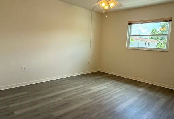 2 beds, 2 baths, $1,350, Unit UNIT N6