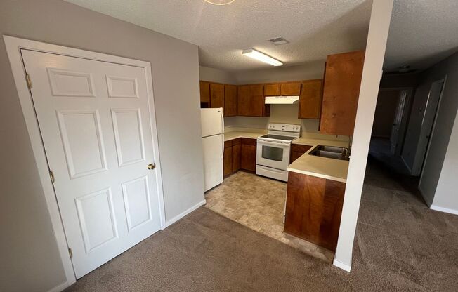 2 beds, 2 baths, $1,500