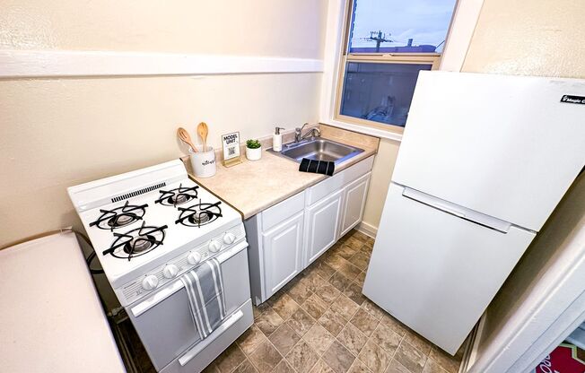 1 bed, 1 bath, 500 sqft, $1,550, Unit 403