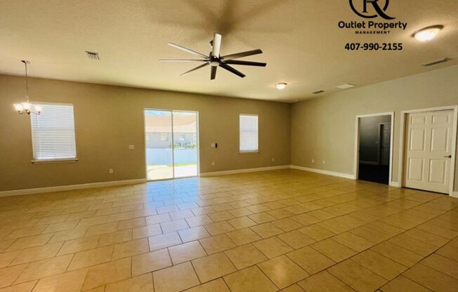 Beautiful 3 Bedrooms & 2 Bathrooms / 2 Car Garage Home ***Move-In Ready***