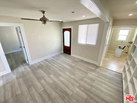 8866 CADILLAC AVE
