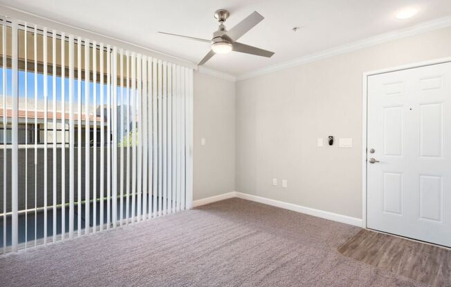 2 beds, 2 baths, 972 sqft, $1,599, Unit 320