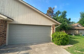 2 beds, 2 baths, $1,145