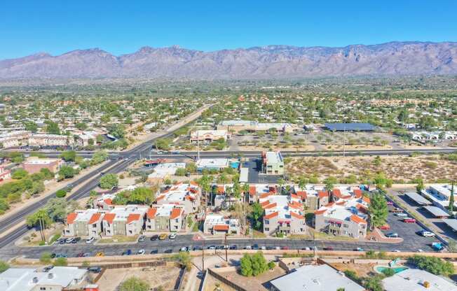 Community aerial view at Ten50 Apartments in Tucson AZ November 2020 (8)