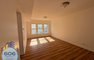 3440 W MONTROSE