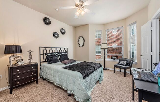 1 bed, 1 bath, $1,200, Unit # 1806