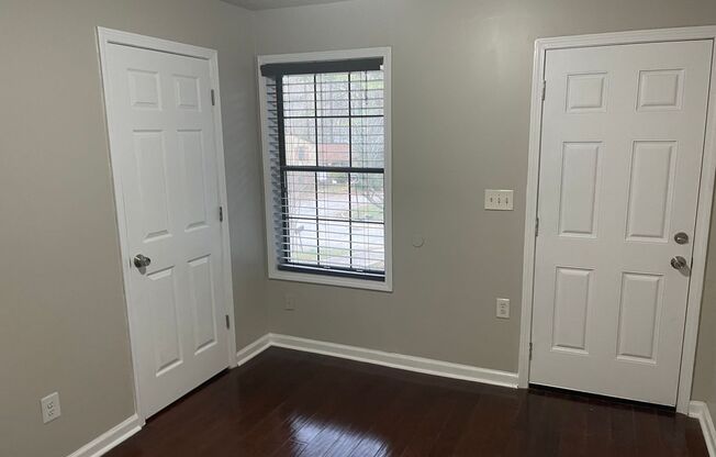 3 beds, 2 baths, $1,610