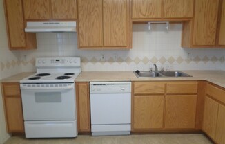 2 beds, 1 bath, 853 sqft, $825, Unit C