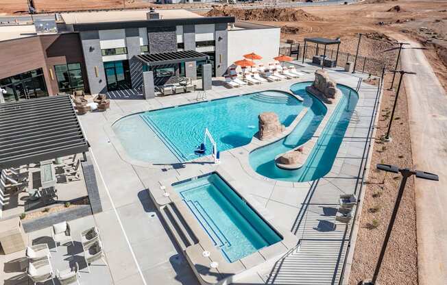 Welcome to The VUE at Desert Color Apartments