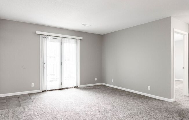 2 beds, 1 bath, 812 sqft, $905, Unit K-5