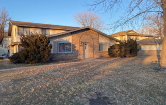 8700 W UNIVERSITY