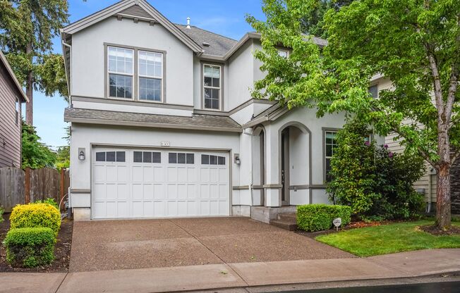 Beautiful 3 bed, 2.5 bath rental home in Orenco Neighborhood!