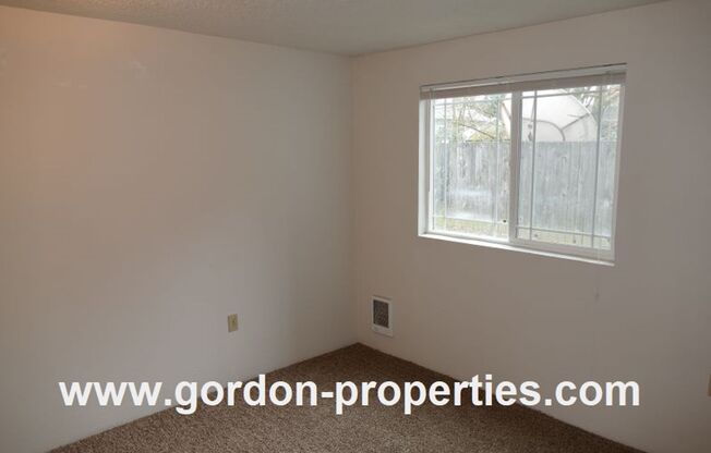 2 beds, 1 bath, $1,795