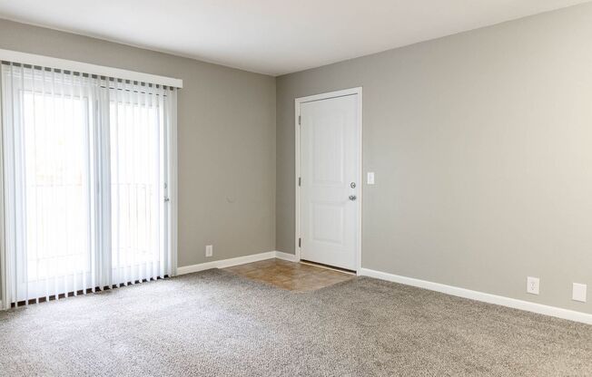 3 beds, 1.5 baths, 960 sqft, $1,250, Unit C8