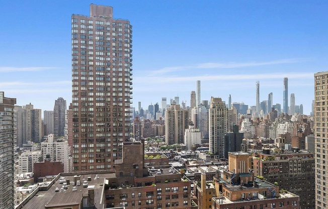 1 bed, 1 bath, 627 sqft, $4,395, Unit 29-H