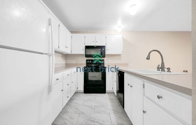 2 beds, 2 baths, $2,100