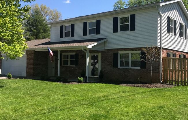 Well-Appointed East-Side Home with Exceptional Living Space in Sycamore Knolls