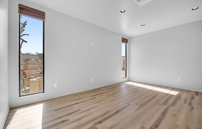 2 beds, 2 baths, 1,308 sqft, $2,125, Unit 34