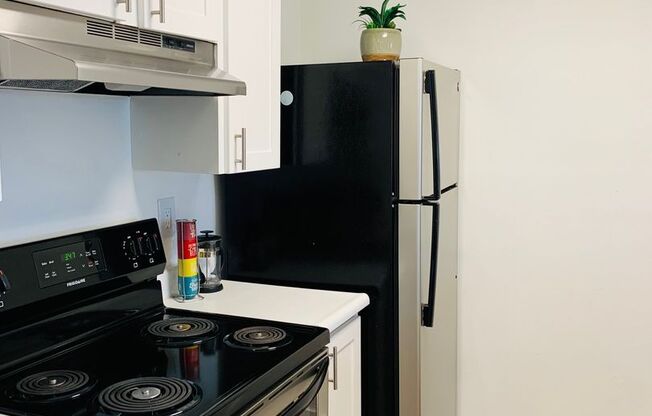 2 beds, 1.5 baths, 950 sqft, $2,225, Unit 237