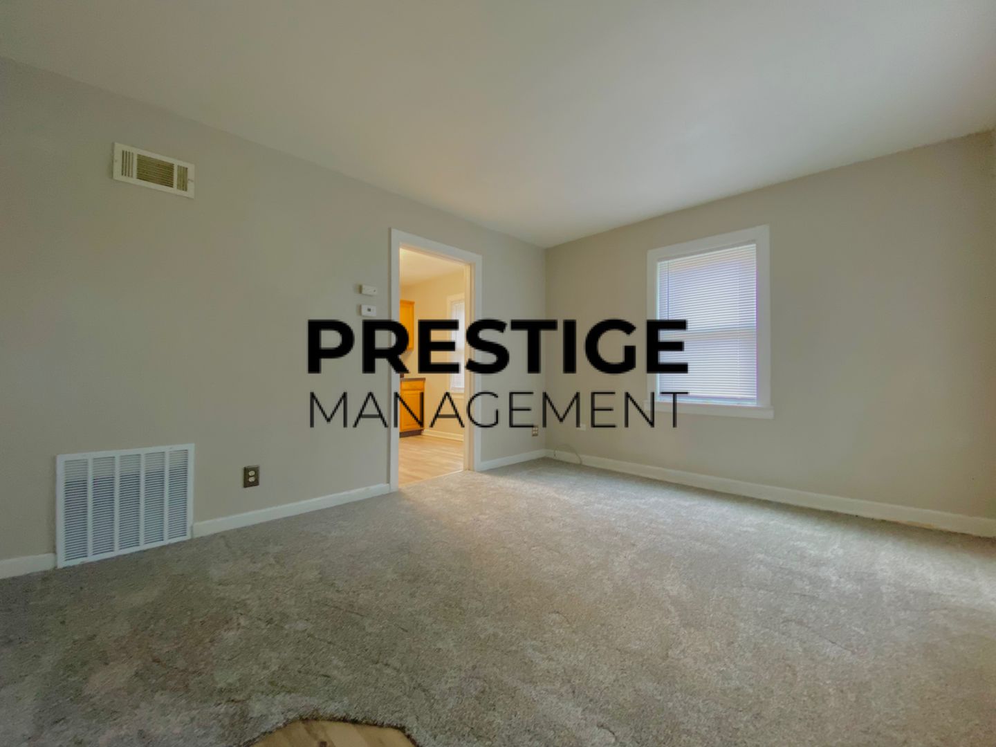 2 Bed 1 Bath Town House