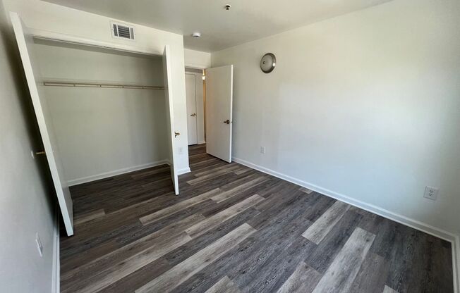 4100 Ogden St