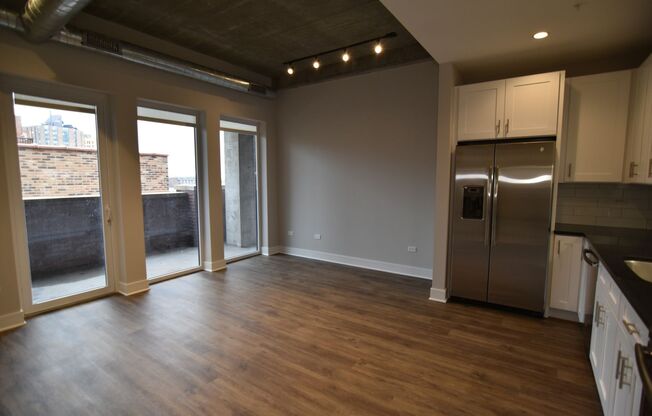 1 bed, 1 bath, 711 sqft, $3,000, Unit 3833-619