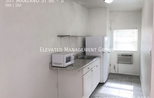 307 MANZANO ST NE