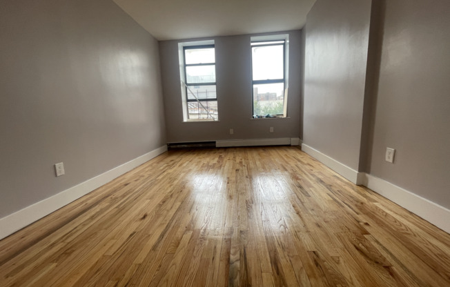 1 bed, 1 bath, $3,095, Unit 4E