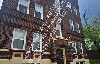 1933 LEE RD
