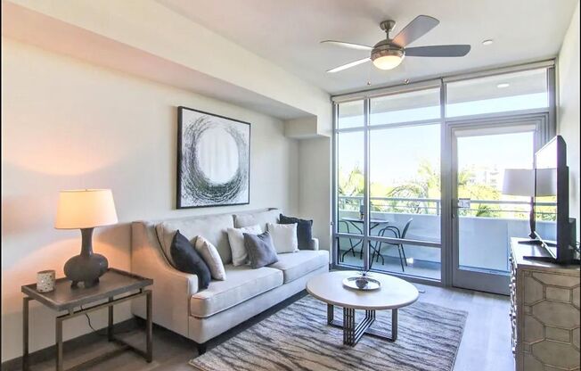 1 bed, 1 bath, 600 sqft, $2,695, Unit 213