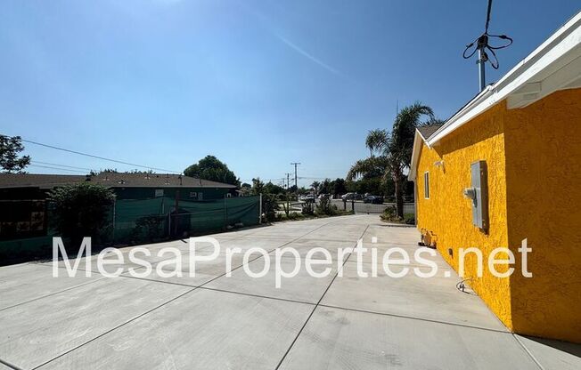 16059 IRIS DR