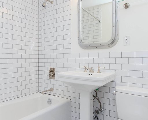 1 bed, 1 bath, $5,000, Unit 5H