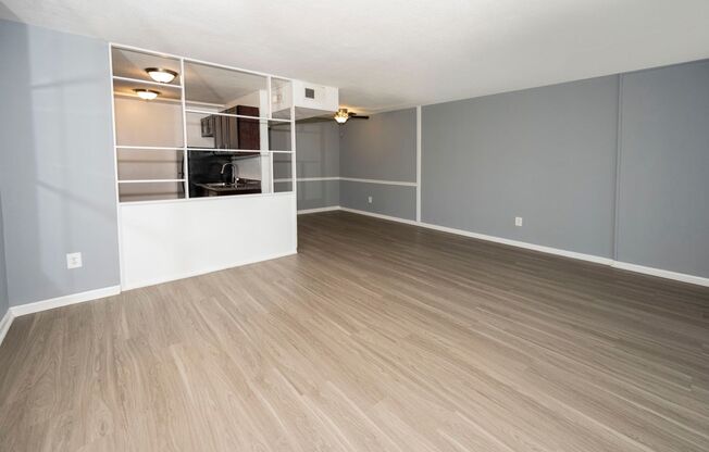 2 beds, 1 bath, 907 sqft, $1,770, Unit 101-C1