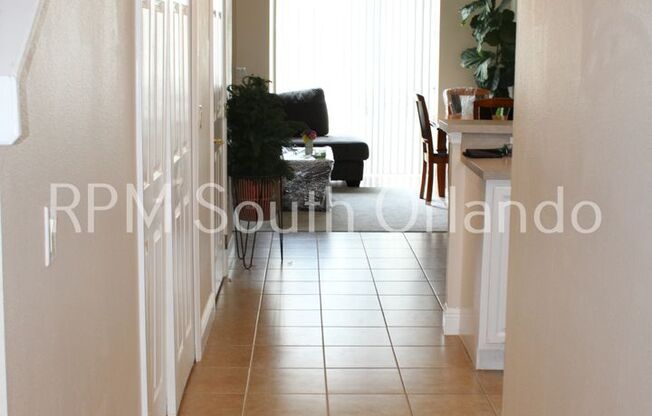 2 story Townhouse, 3 bedroom, 2.5 bath in Saint Cloud FL.