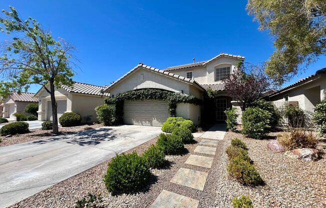 BEAUTIFUL 4BEDROOM 2.5BATH