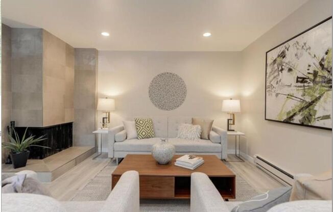 1-Bedroom Unit with Parking in Mountain View, CA!