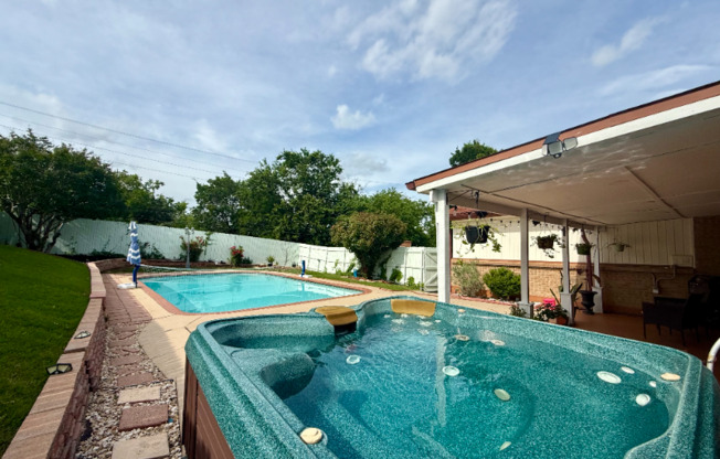 2309 KINGS COUNTRY DR