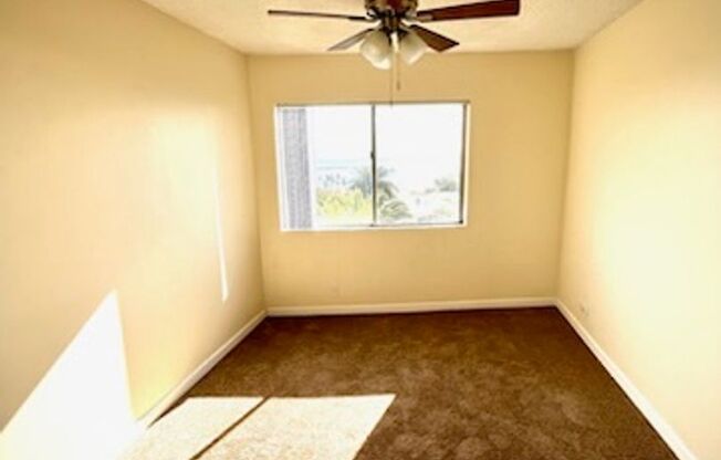 2 beds, 1 bath, $3,500, Unit 326