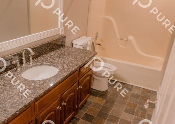 4 beds, 2.5 baths, $2,350